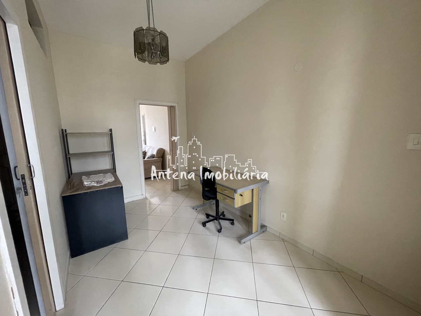 Apartamento para alugar com 2 quartos, 70m² - Foto 4