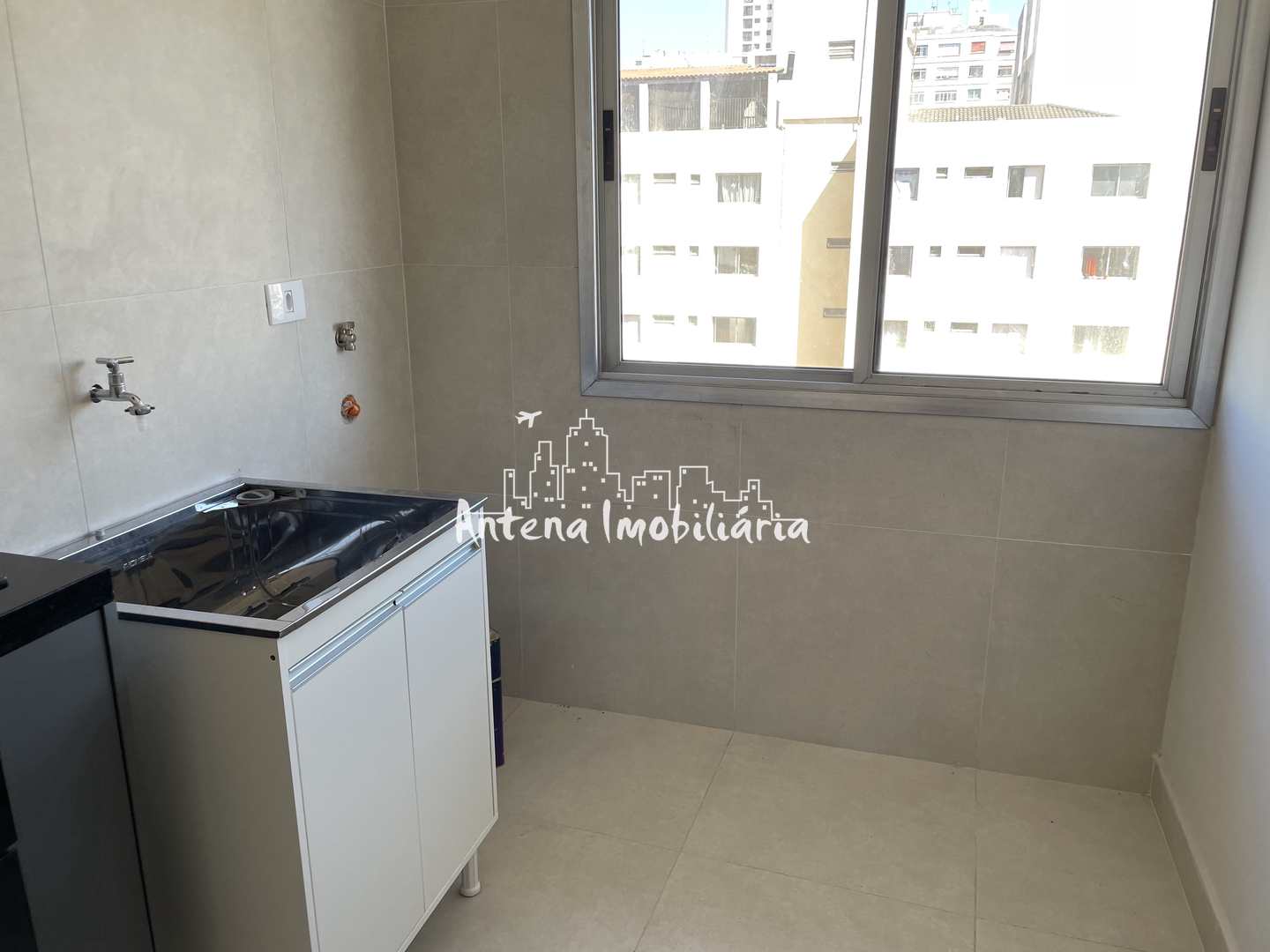 Apartamento à venda com 2 quartos, 62m² - Foto 18