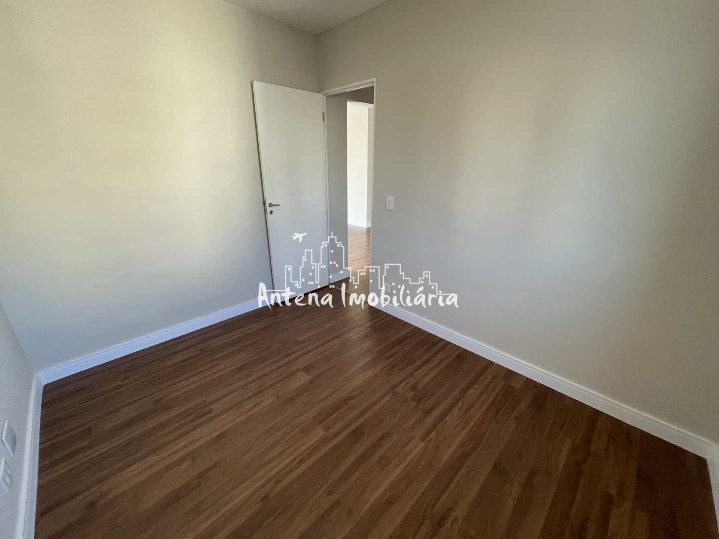 Apartamento à venda com 2 quartos, 62m² - Foto 9