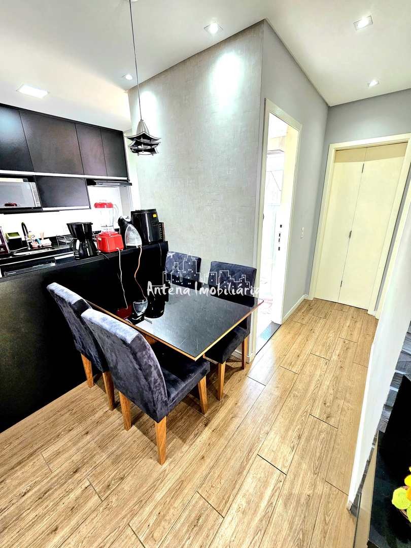 Apartamento à venda com 2 quartos, 48m² - Foto 2