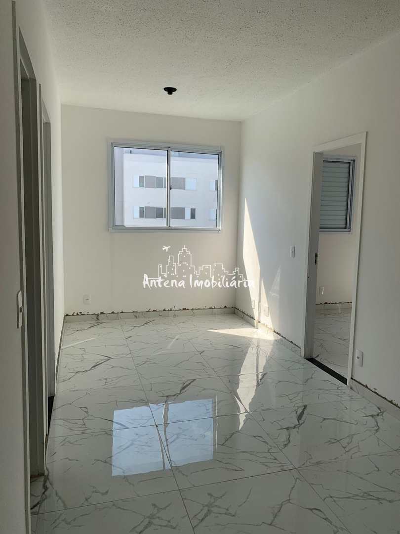 Apartamento para alugar com 2 quartos, 42m² - Foto 1