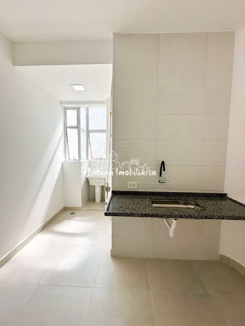 Apartamento à venda com 2 quartos, 75m² - Foto 7