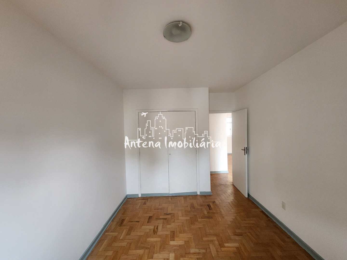 Apartamento à venda com 1 quarto, 74m² - Foto 5