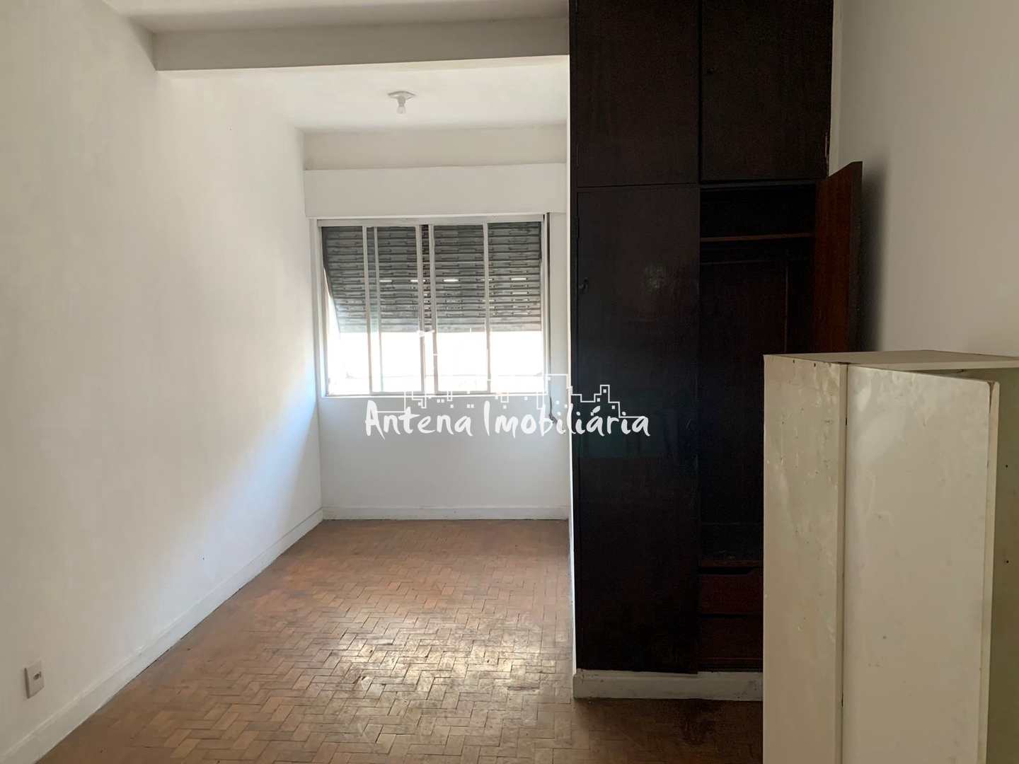 Kitnet e Studio à venda, 32m² - Foto 2