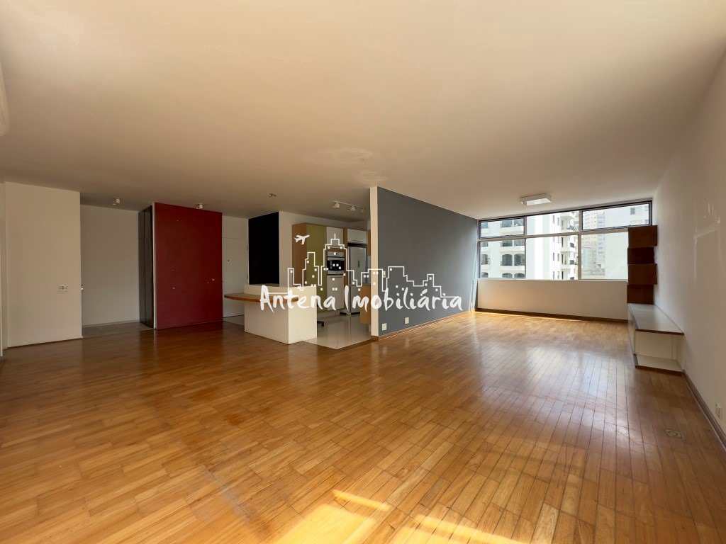 Apartamento à venda com 3 quartos, 176m² - Foto 2