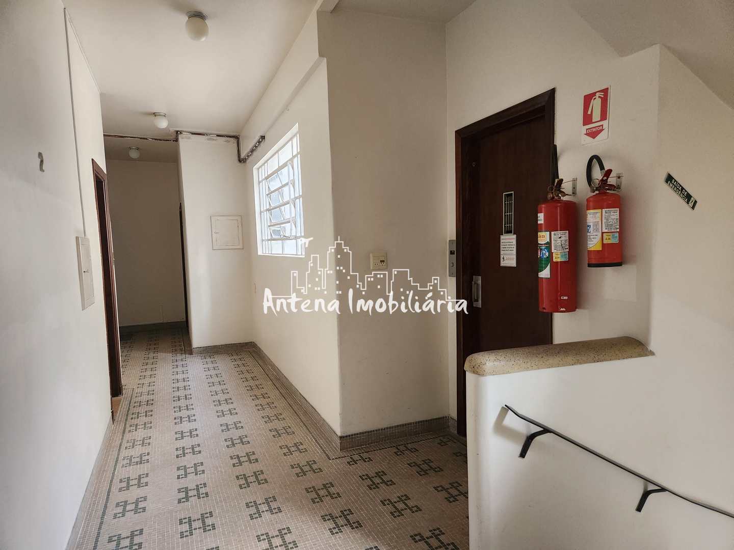 Apartamento à venda com 1 quarto, 42m² - Foto 12