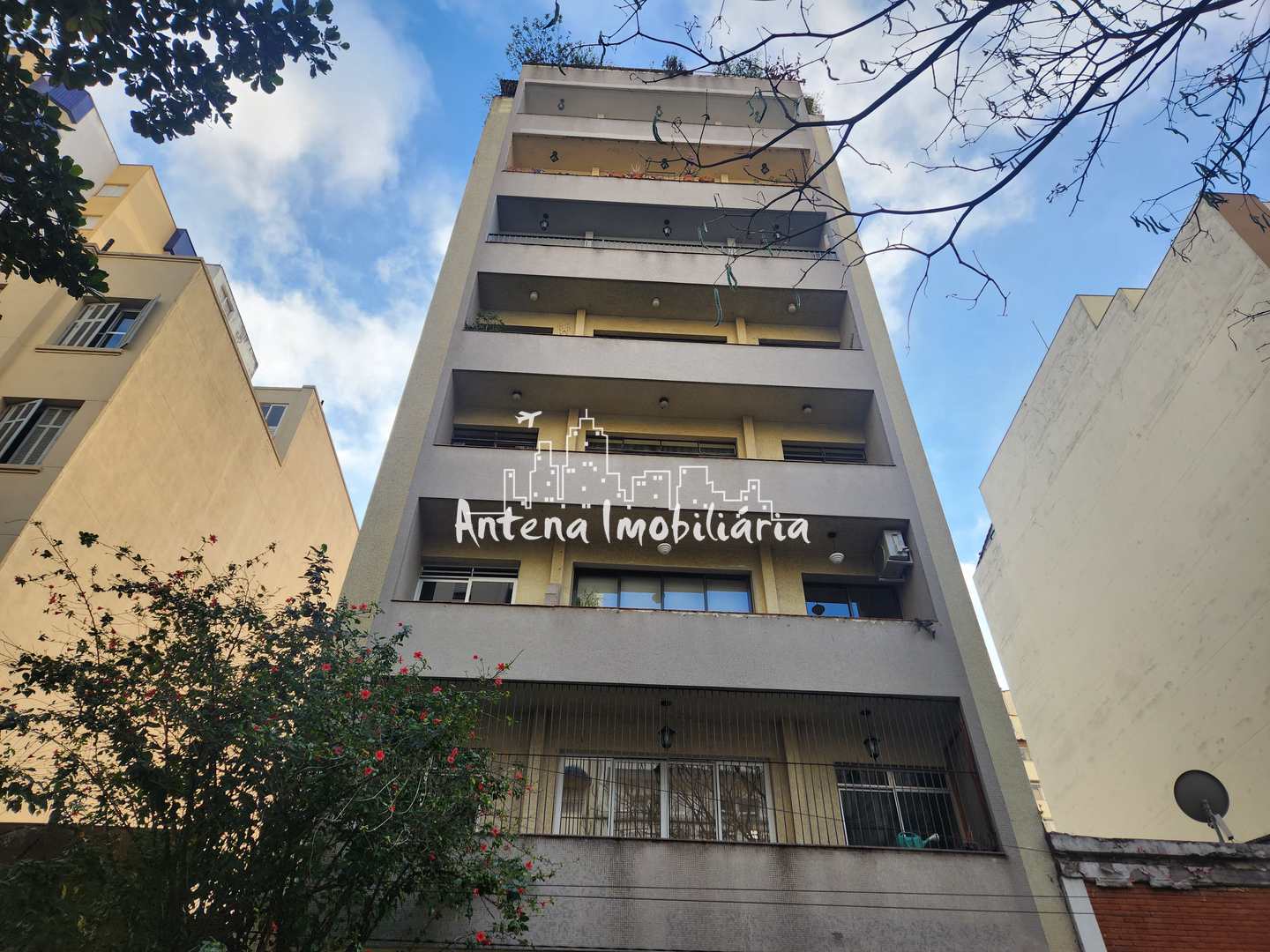 Apartamento à venda com 1 quarto, 42m² - Foto 13