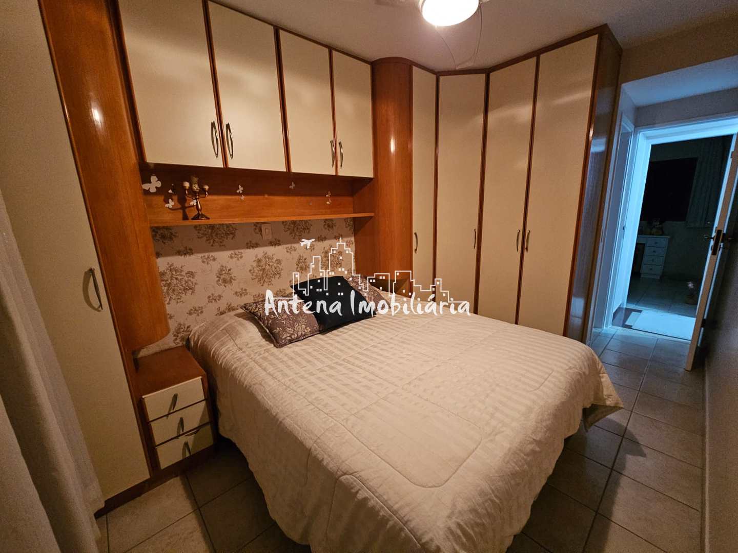 Apartamento à venda com 3 quartos, 81m² - Foto 10