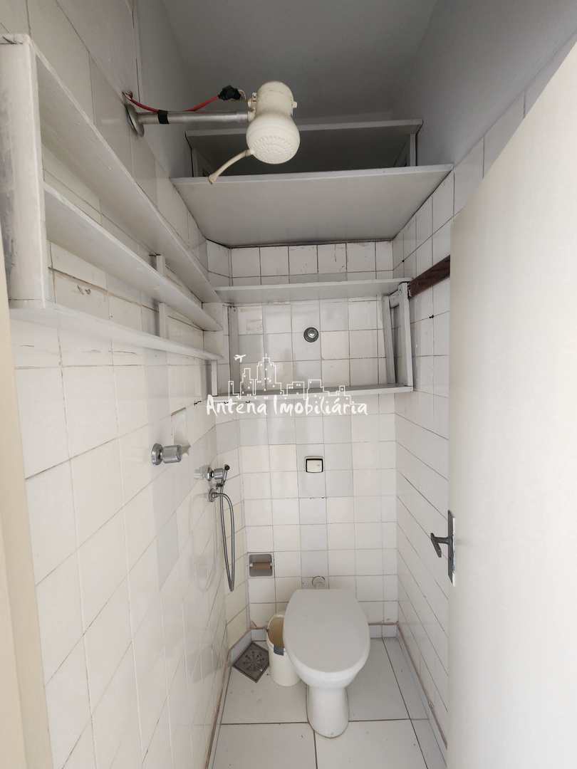 Apartamento para alugar com 3 quartos, 125m² - Foto 15