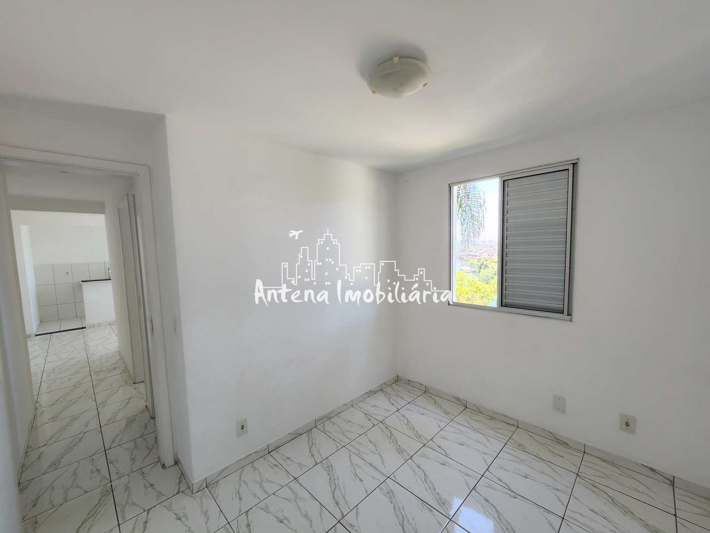Apartamento para alugar com 2 quartos, 45m² - Foto 9