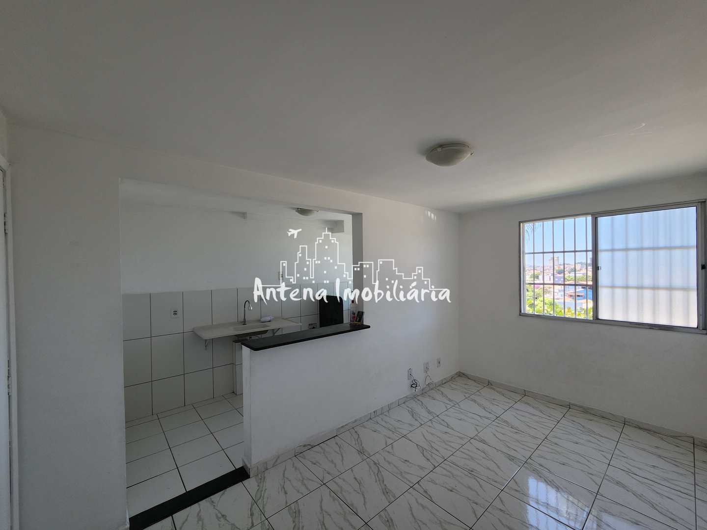 Apartamento para alugar com 2 quartos, 45m² - Foto 1
