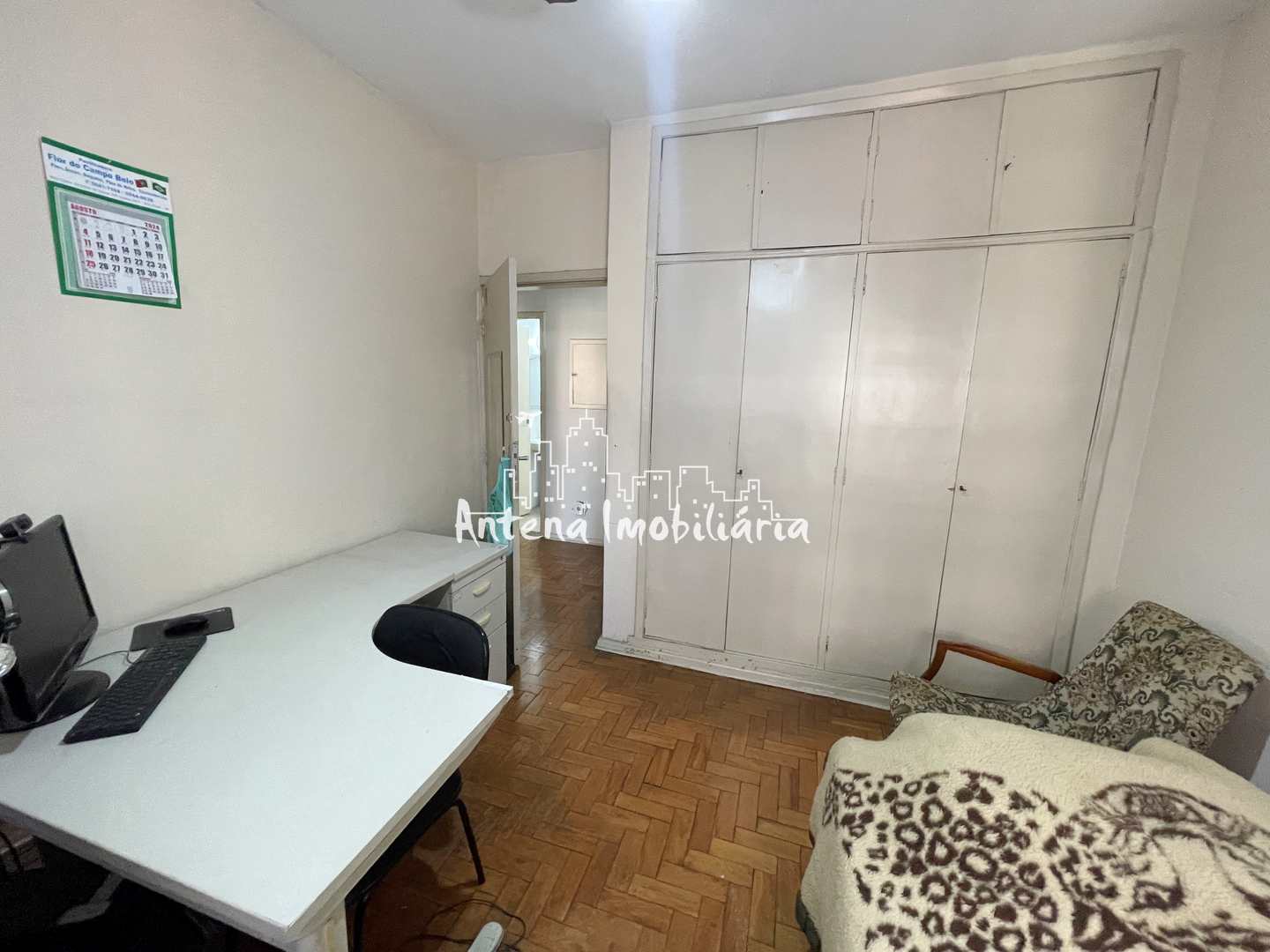 Apartamento à venda com 3 quartos, 87m² - Foto 9