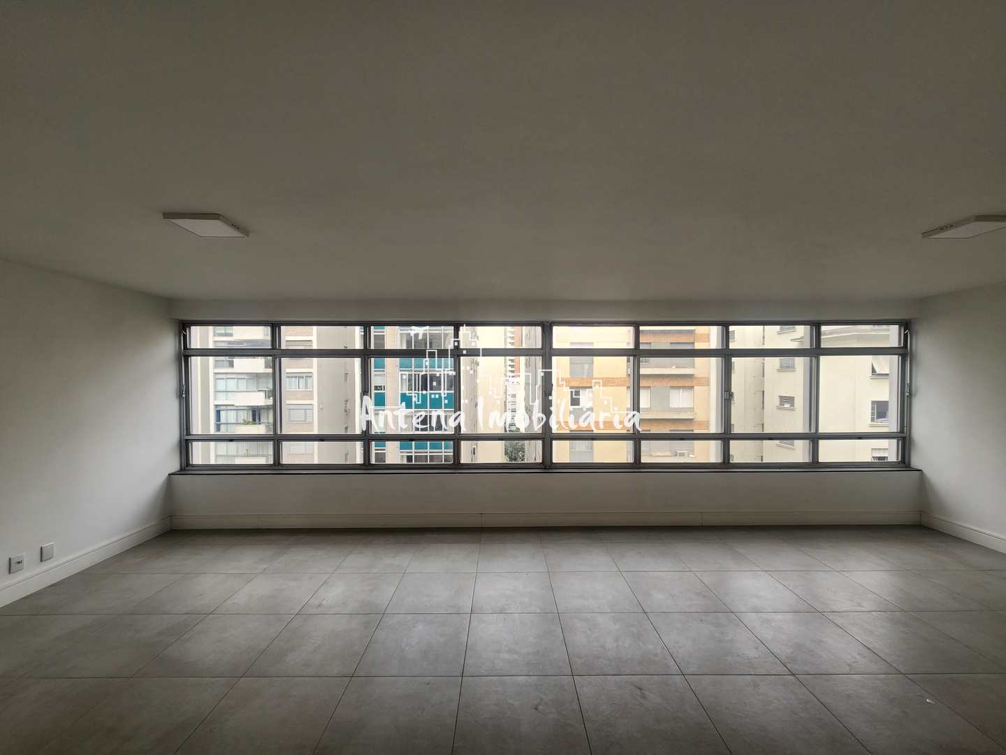 Apartamento à venda e aluguel com 4 quartos, 210m² - Foto 4