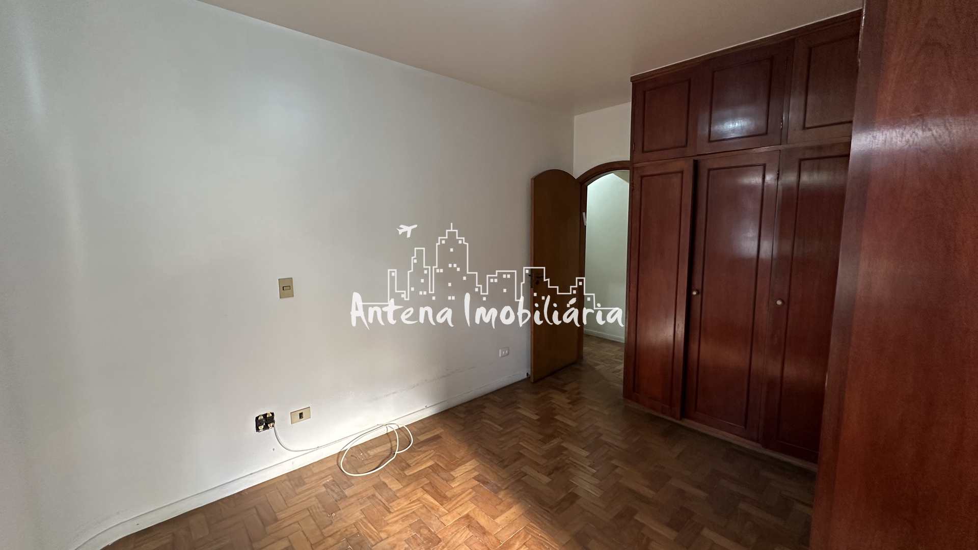 Apartamento à venda com 4 quartos, 246m² - Foto 19