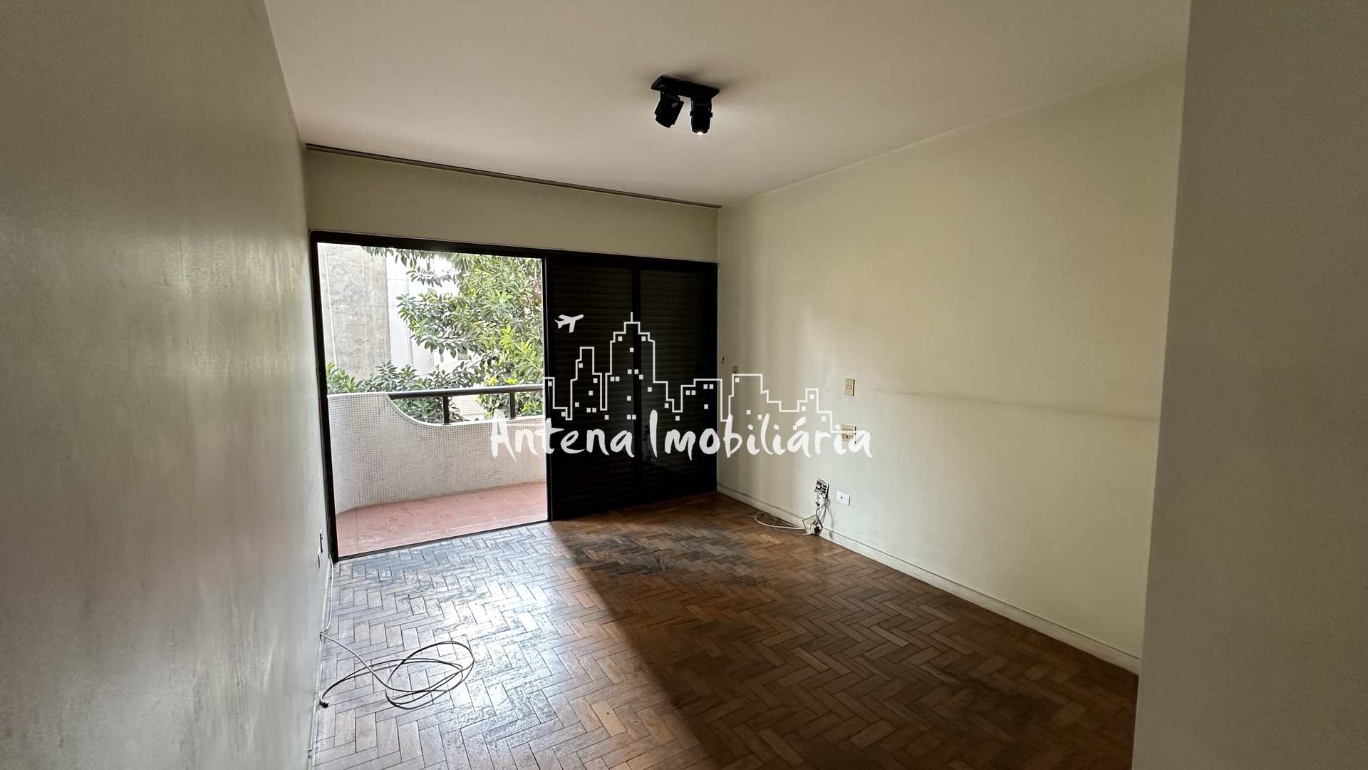 Apartamento à venda com 4 quartos, 246m² - Foto 23