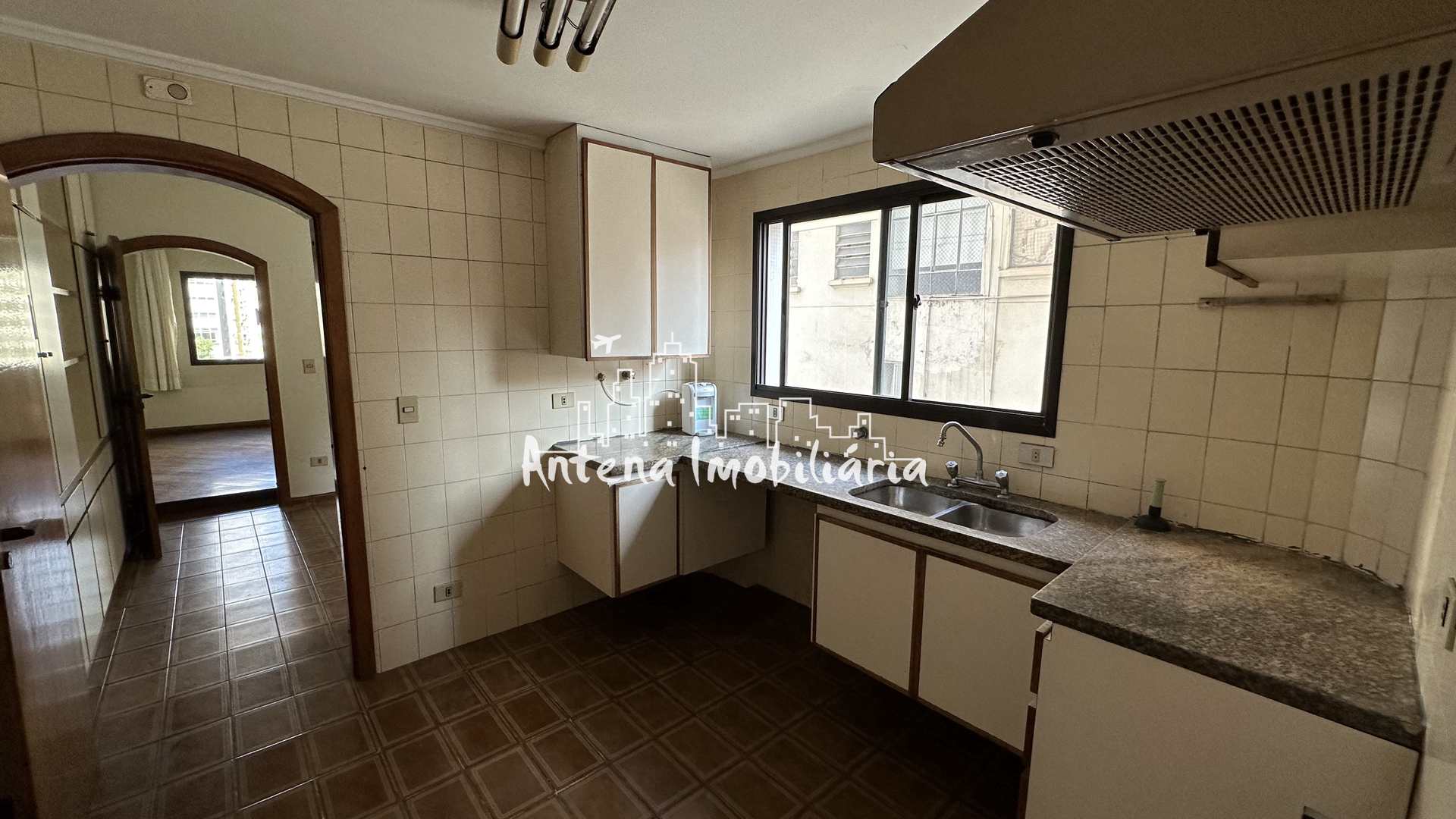 Apartamento à venda com 4 quartos, 246m² - Foto 31