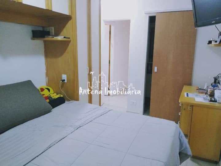 Apartamento à venda com 4 quartos, 140m² - Foto 8