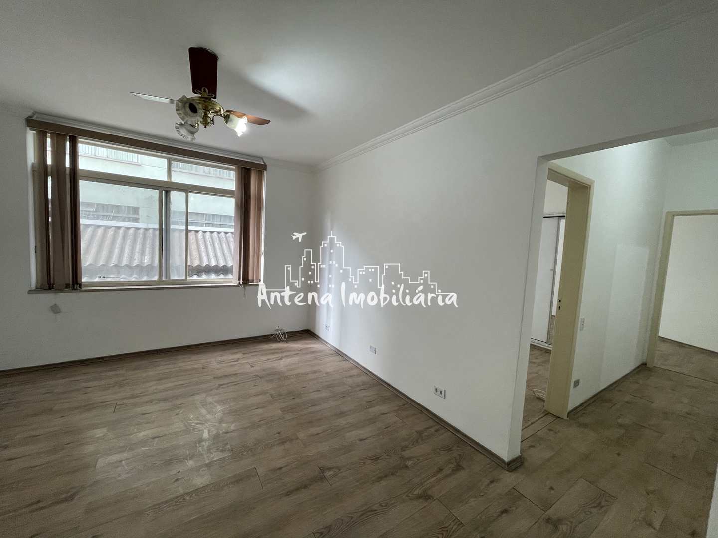 Apartamento à venda com 2 quartos, 90m² - Foto 3