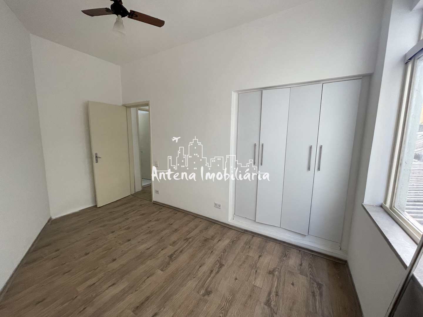 Apartamento à venda com 2 quartos, 90m² - Foto 10