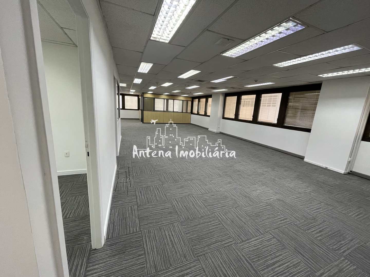 Prédio Inteiro para alugar, 278m² - Foto 1