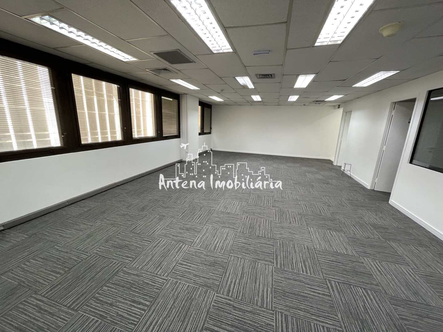 Prédio Inteiro para alugar, 278m² - Foto 3