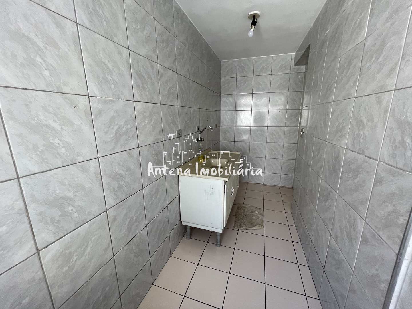 Apartamento para alugar com 2 quartos, 65m² - Foto 10