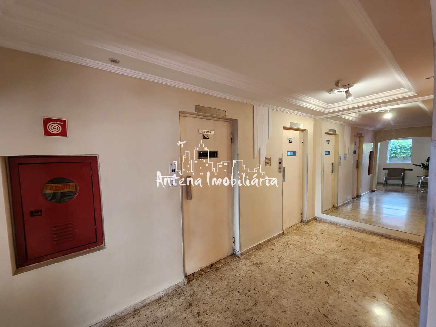 Apartamento à venda com 2 quartos, 63m² - Foto 15