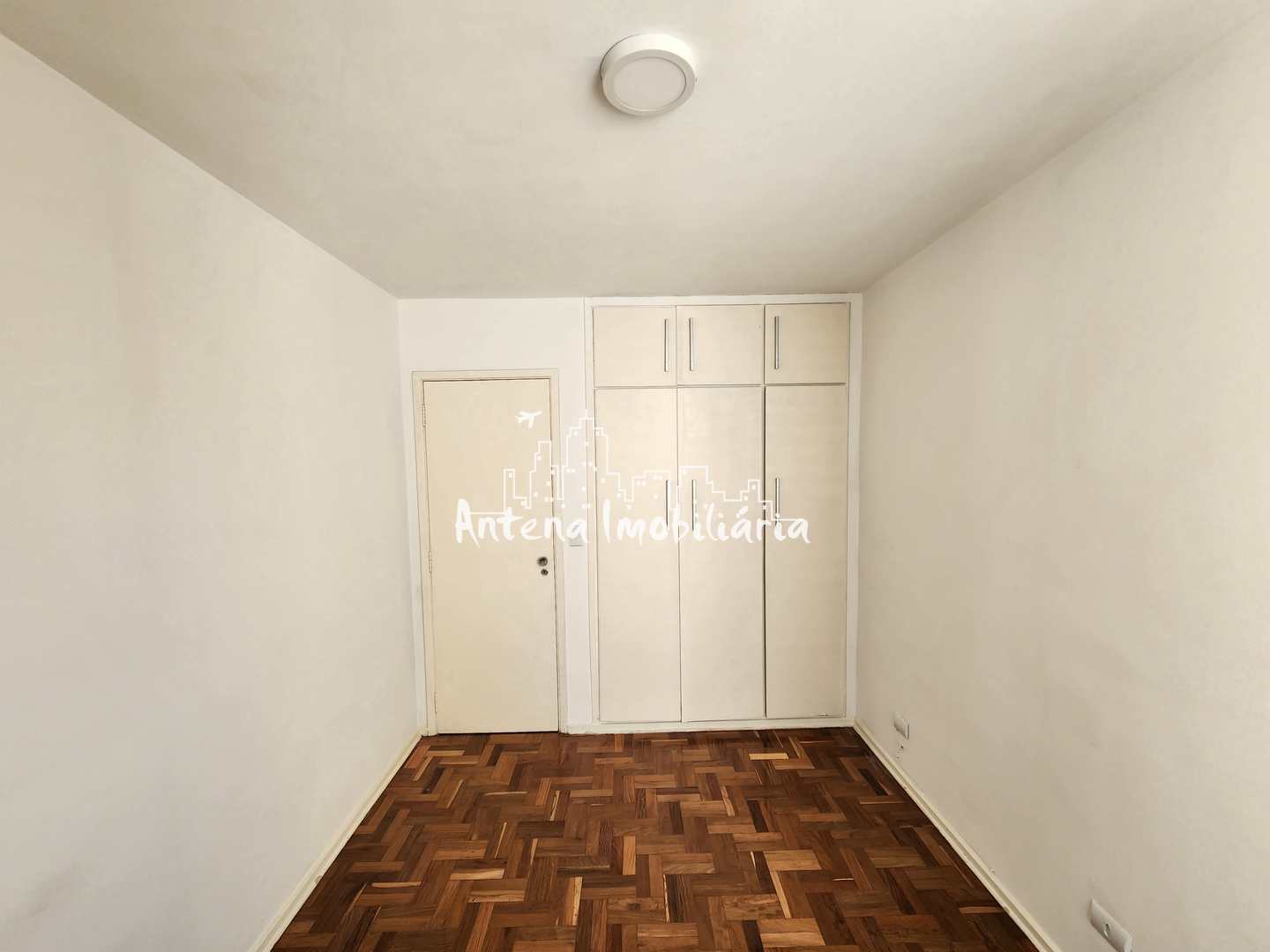 Apartamento à venda com 2 quartos, 63m² - Foto 6