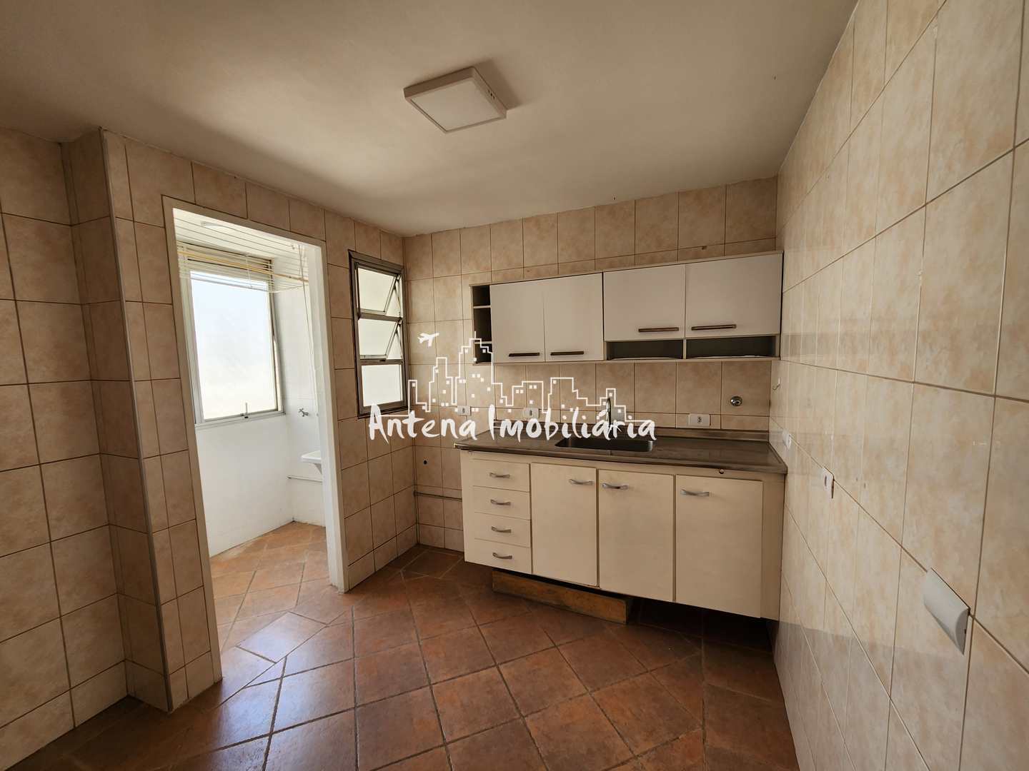 Apartamento à venda com 2 quartos, 63m² - Foto 10