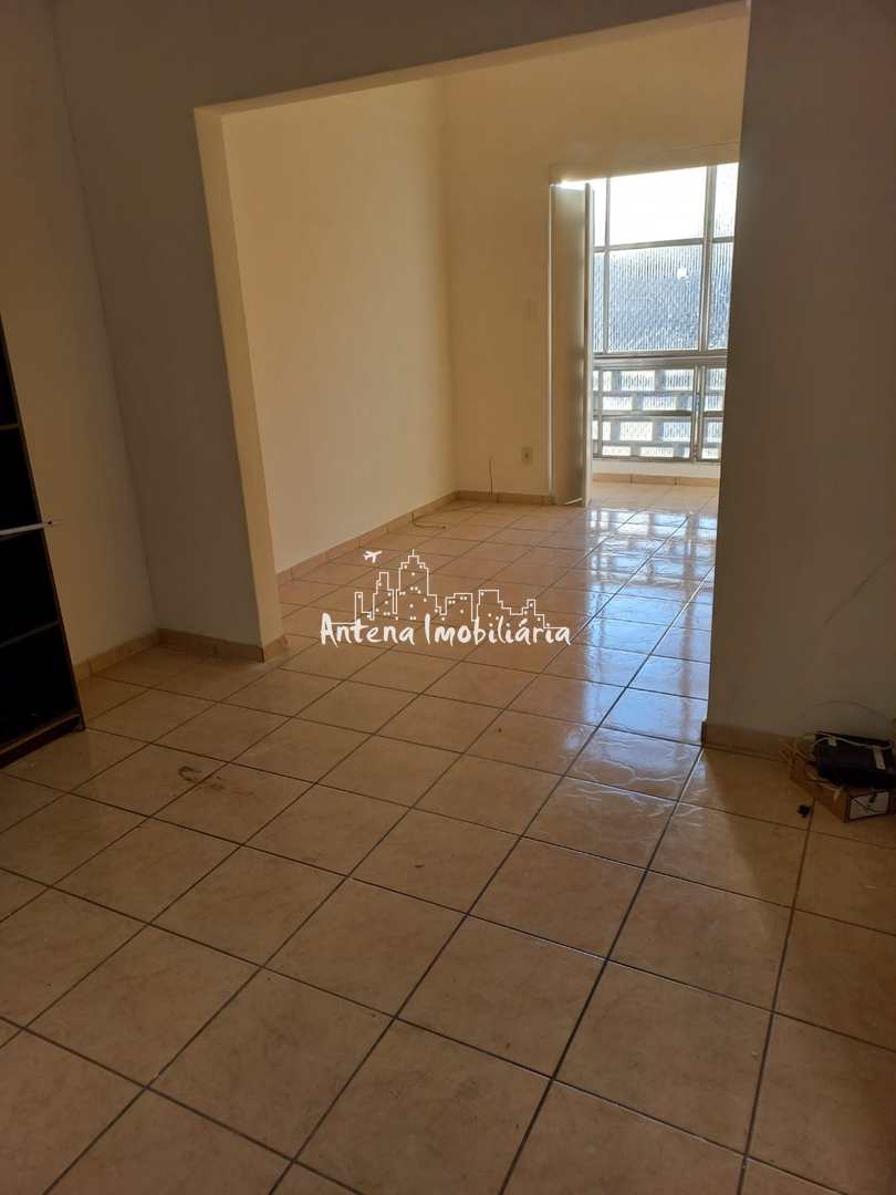 Apartamento à venda com 1 quarto, 42m² - Foto 1