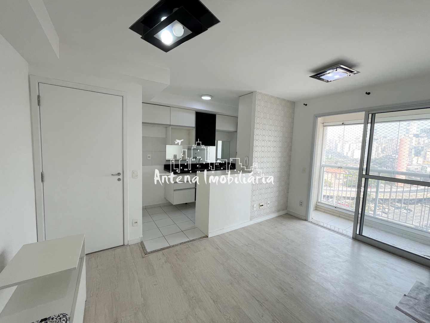 Apartamento à venda com 2 quartos, 51m² - Foto 1