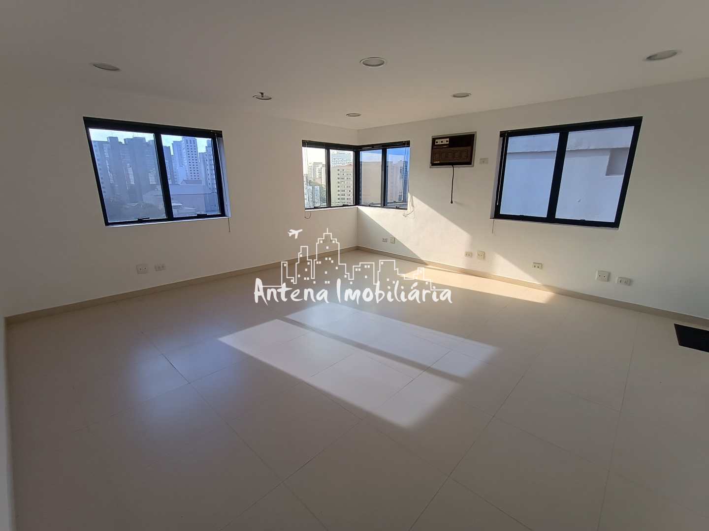 Conjunto Comercial-Sala à venda e aluguel, 35m² - Foto 1