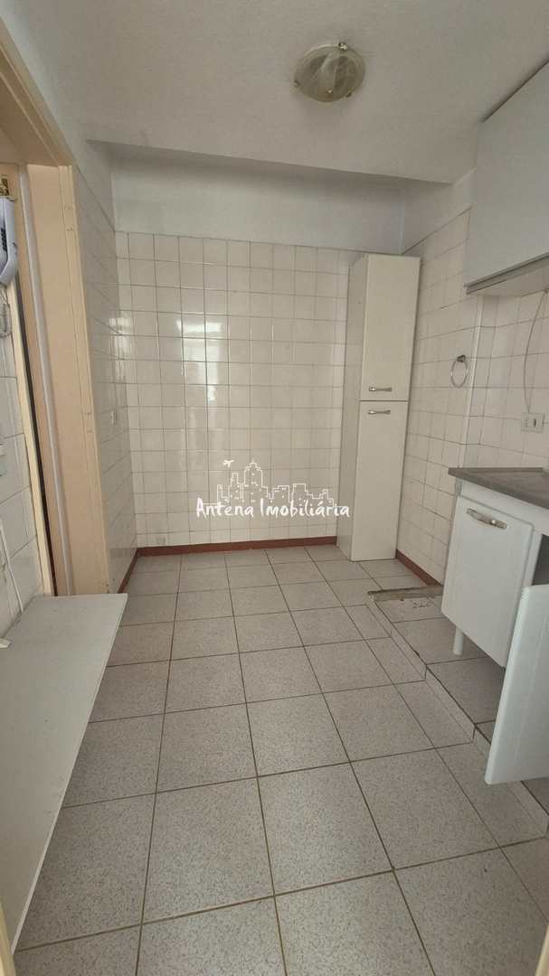 Apartamento à venda com 2 quartos, 68m² - Foto 10