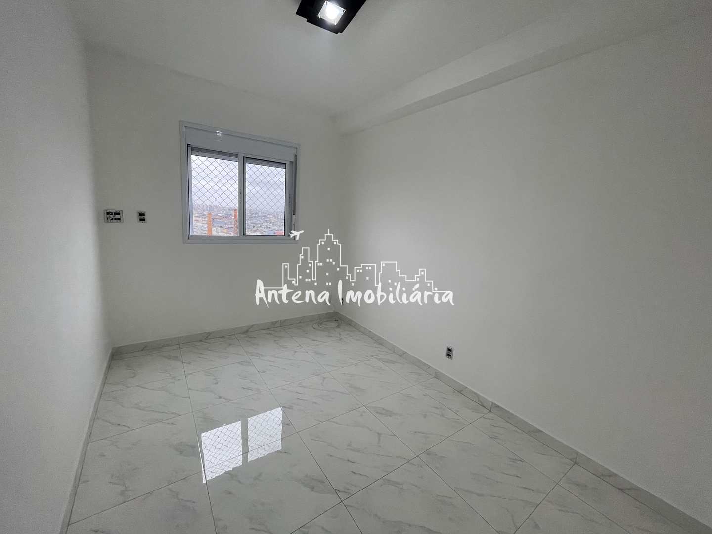 Apartamento à venda com 1 quarto, 38m² - Foto 12