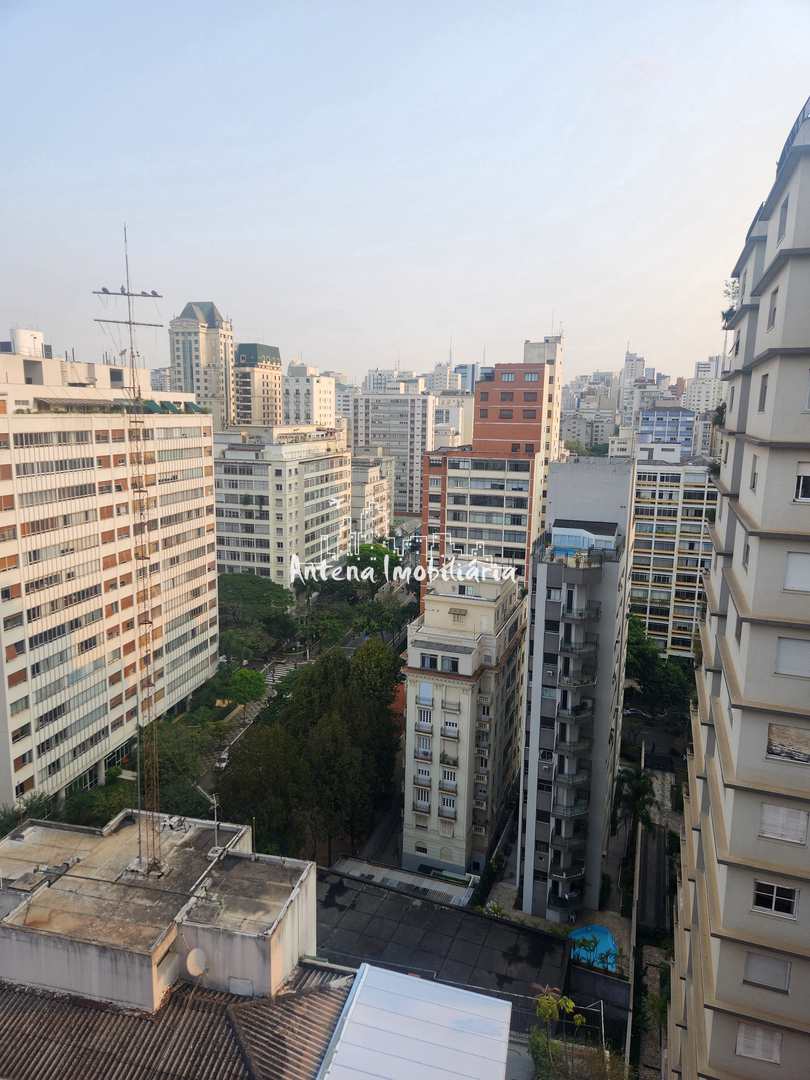 Apartamento para alugar com 3 quartos, 135m² - Foto 15