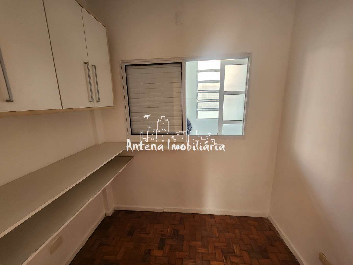 Apartamento para alugar com 3 quartos, 135m² - Foto 11