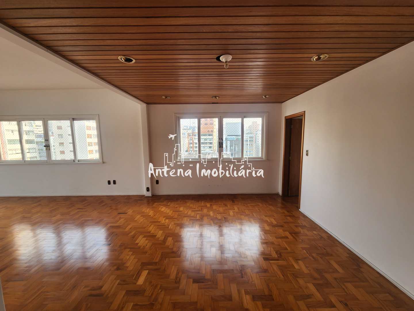 Apartamento à venda com 3 quartos, 159m² - Foto 6