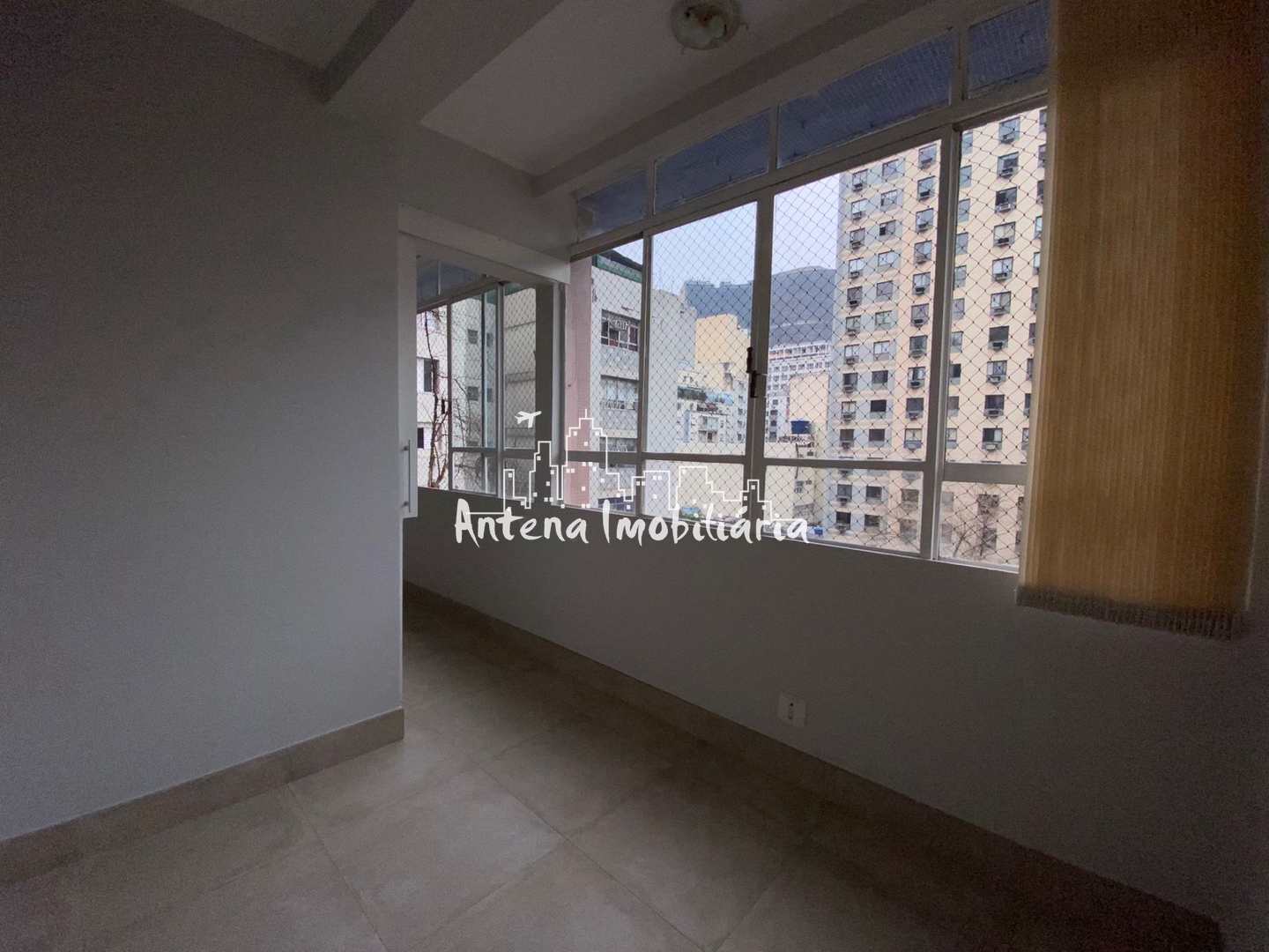 Apartamento à venda com 2 quartos, 55m² - Foto 8