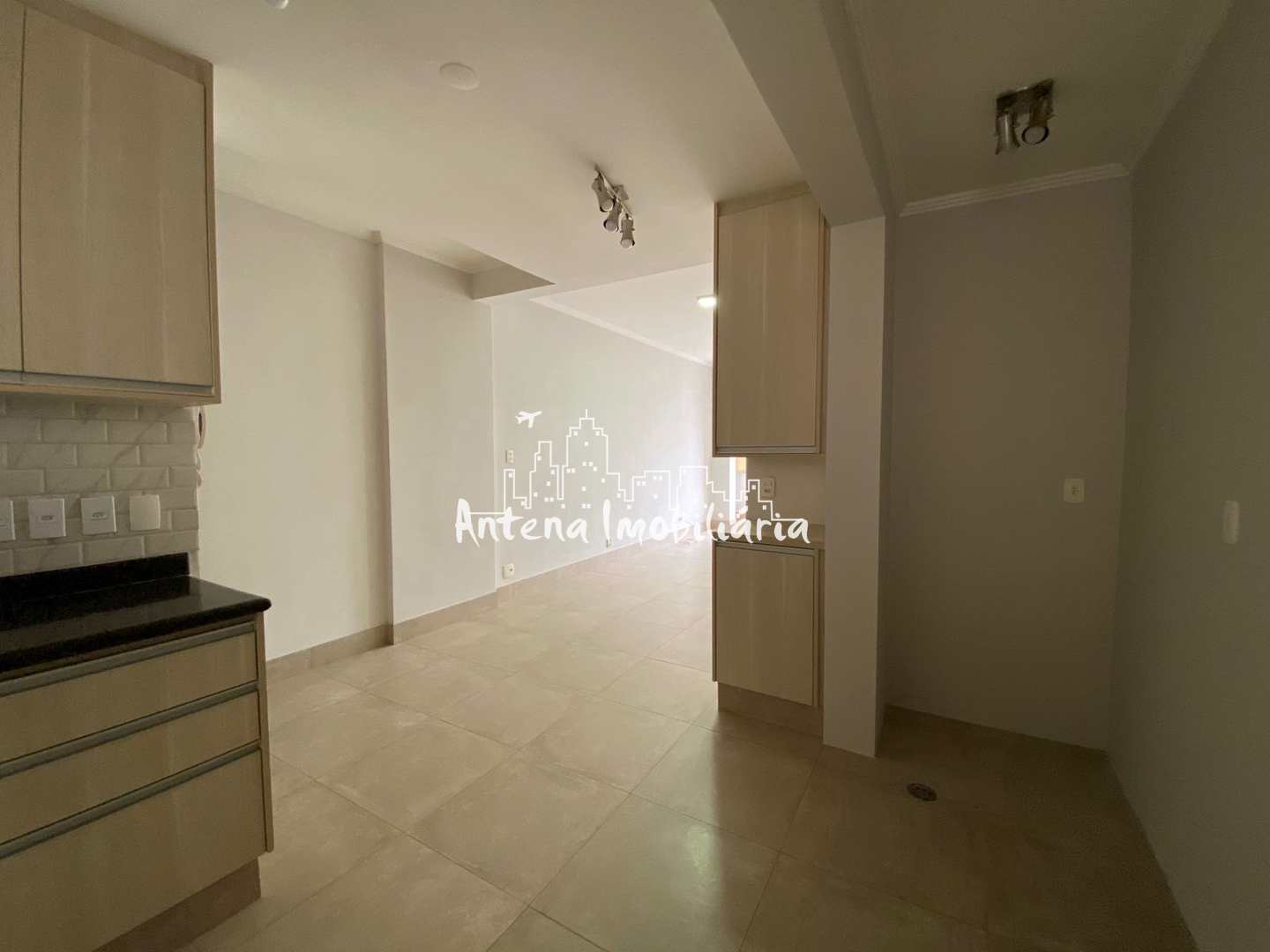 Apartamento à venda com 2 quartos, 55m² - Foto 3