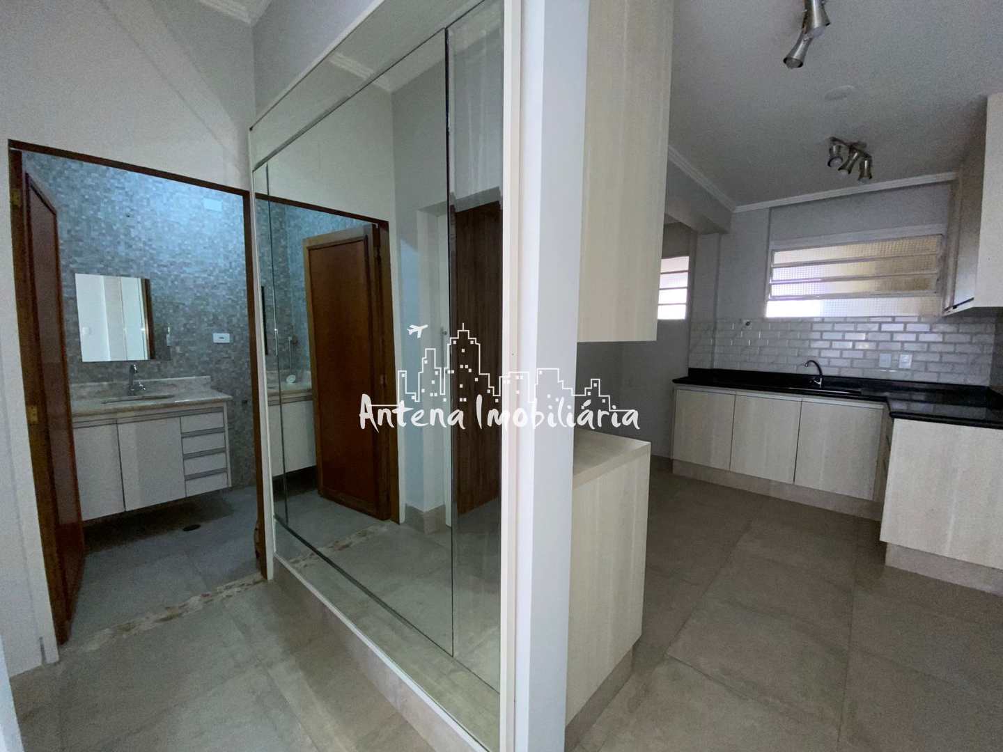 Apartamento à venda com 2 quartos, 55m² - Foto 10