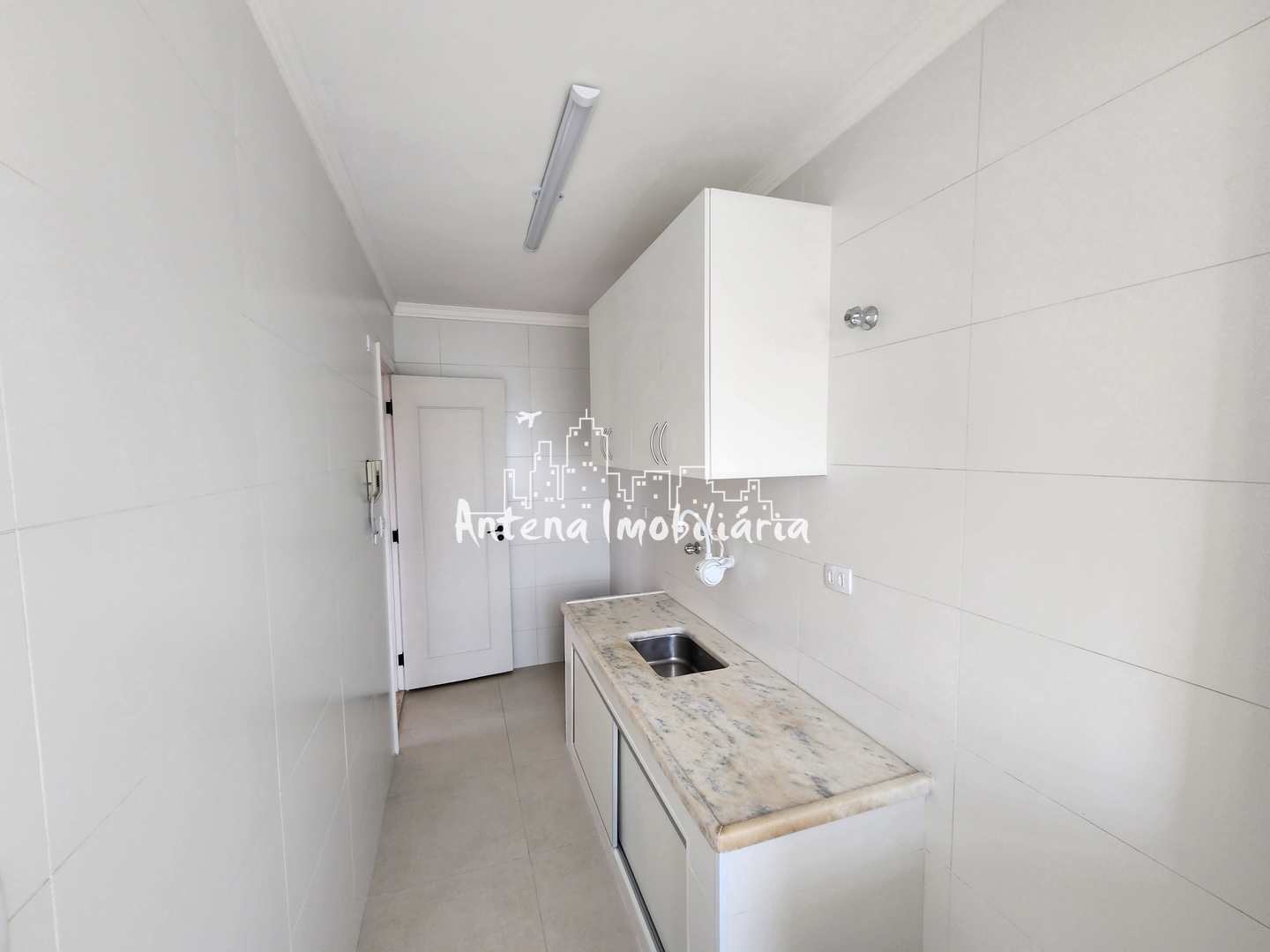 Apartamento à venda com 1 quarto, 56m² - Foto 11