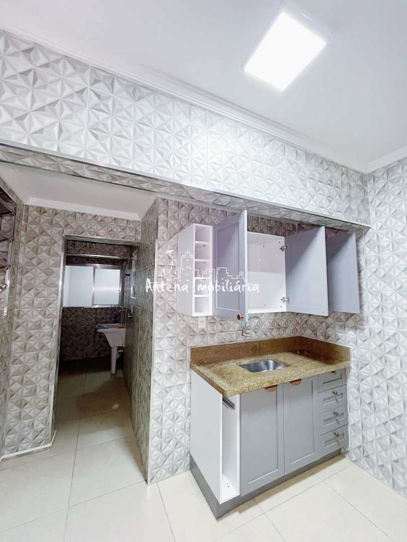 Apartamento para alugar com 3 quartos, 77m² - Foto 9