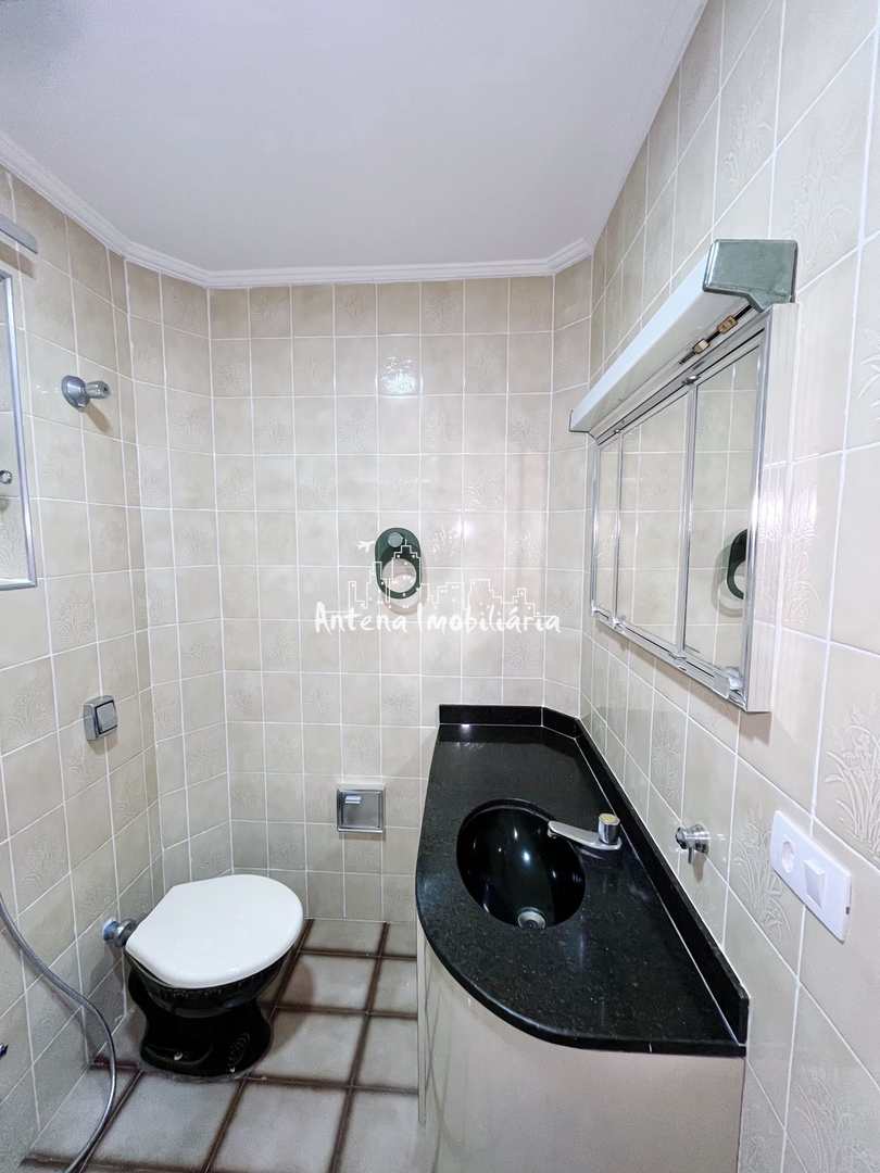 Apartamento para alugar com 3 quartos, 77m² - Foto 8