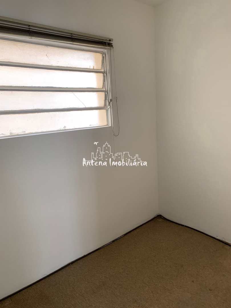 Apartamento para alugar com 3 quartos, 80m² - Foto 12