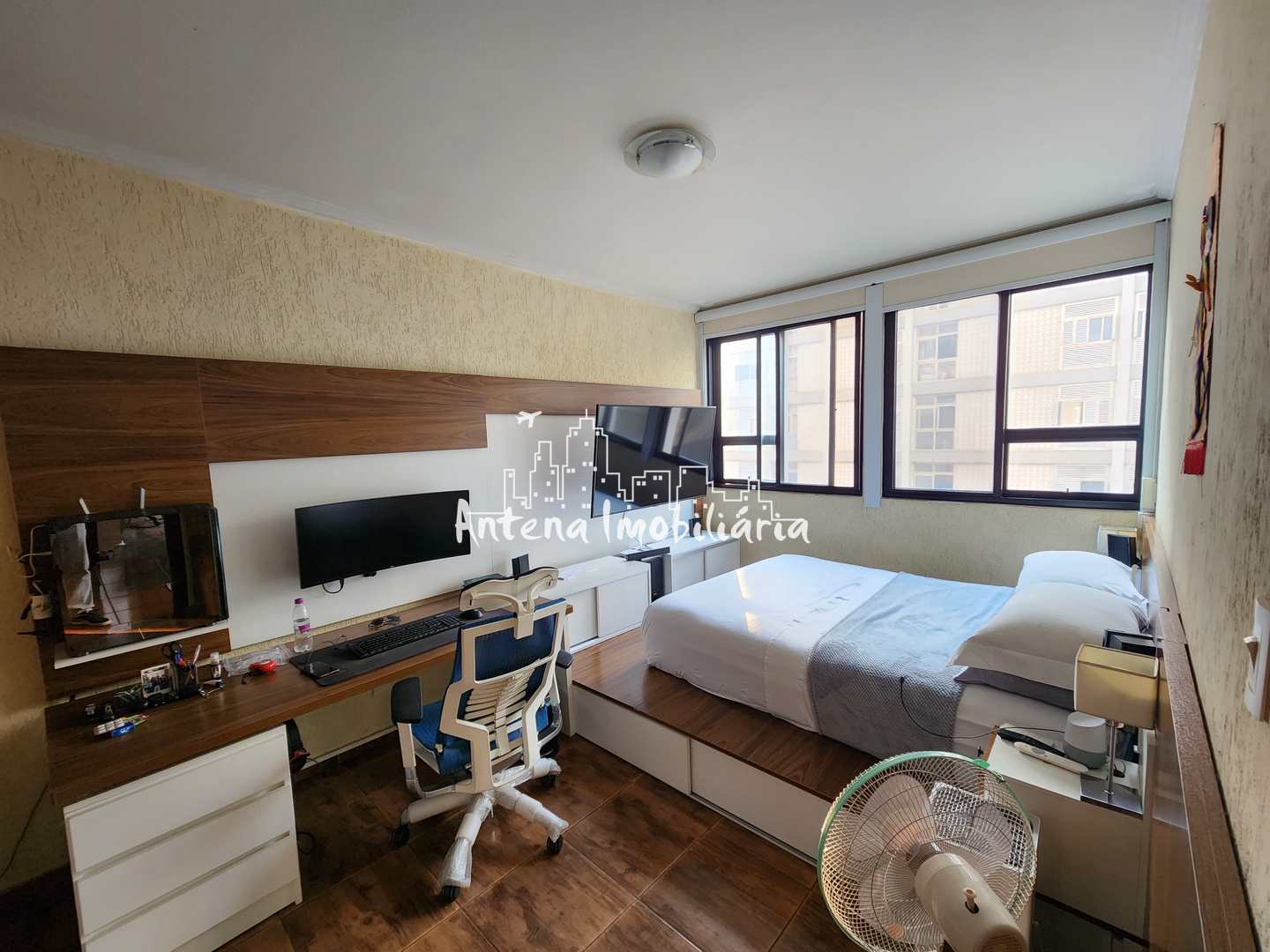 Apartamento à venda com 3 quartos, 122m² - Foto 11