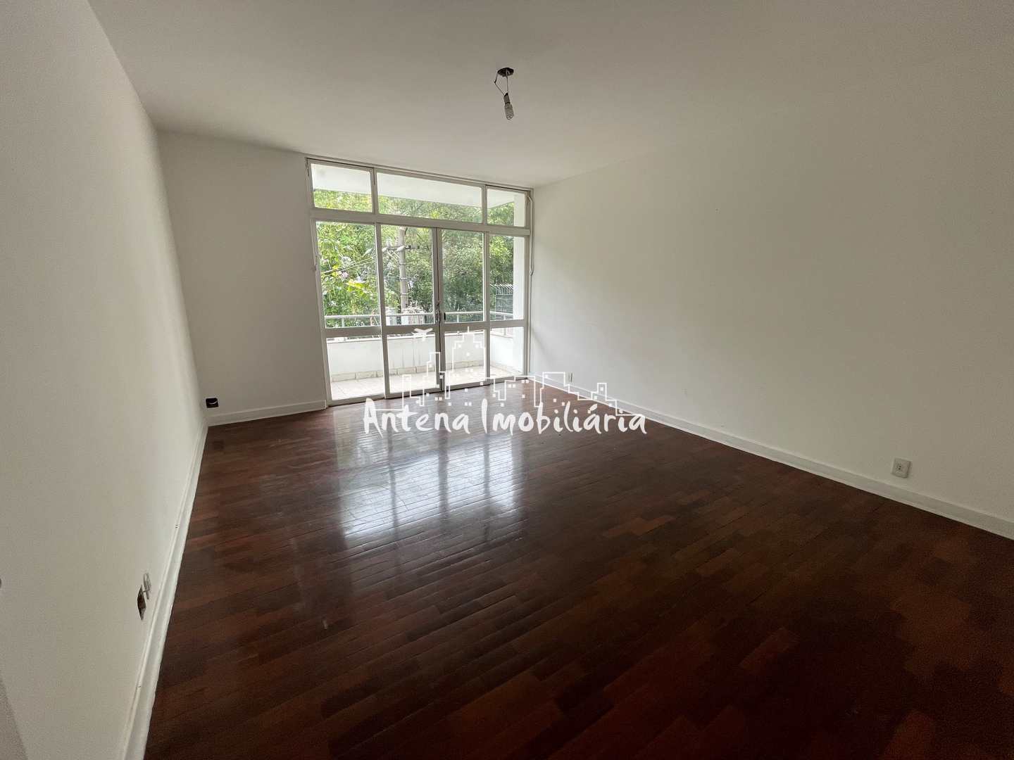 Apartamento à venda com 5 quartos, 272m² - Foto 10