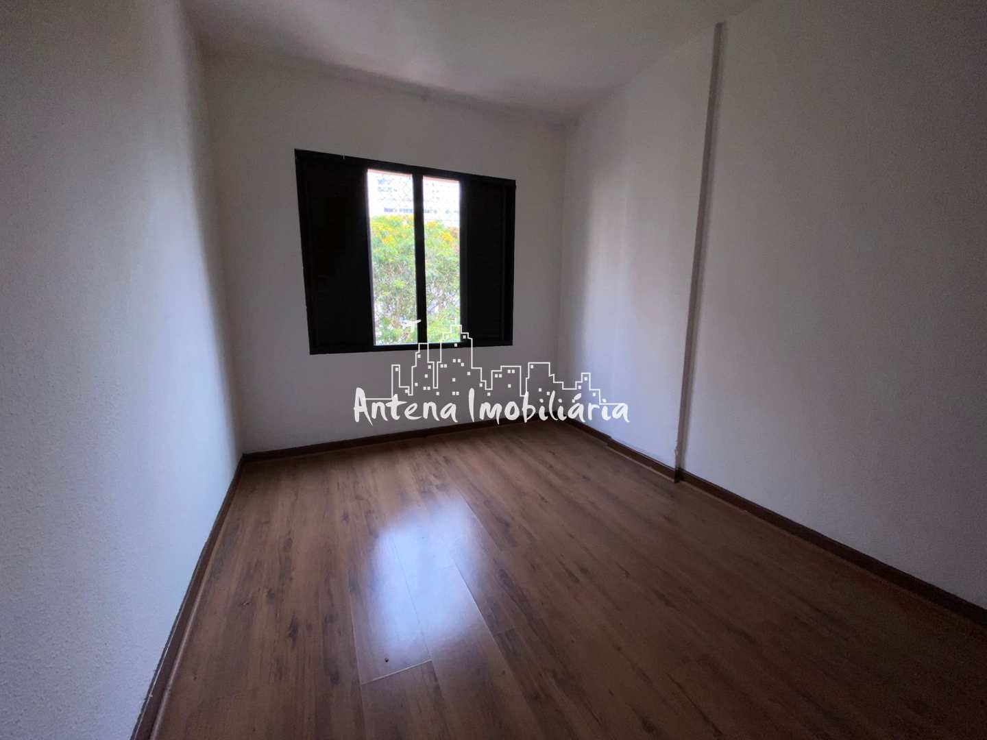 Apartamento à venda com 2 quartos, 70m² - Foto 5