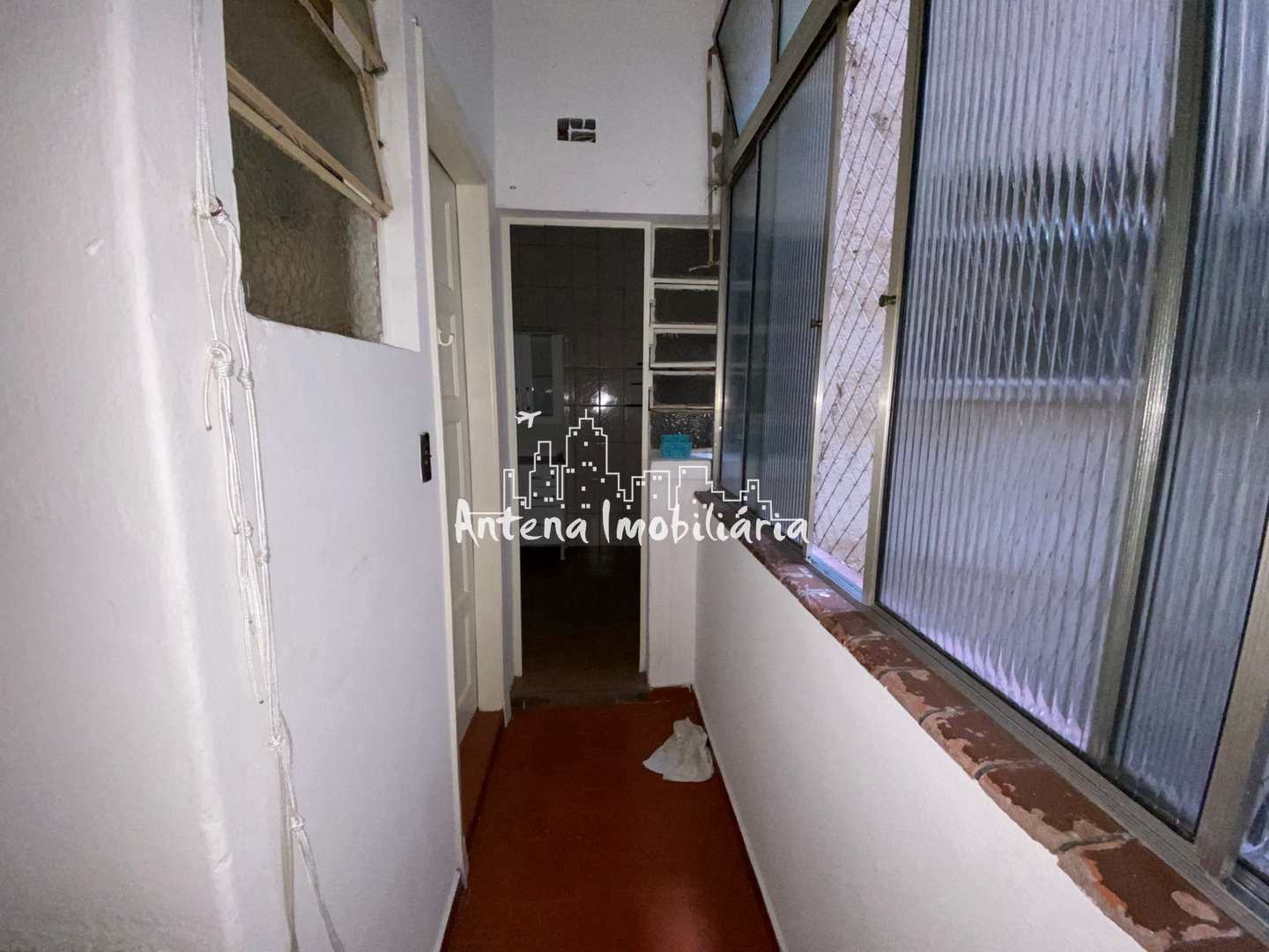 Apartamento à venda com 2 quartos, 70m² - Foto 15