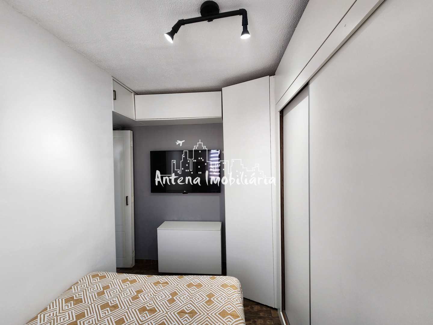 Apartamento à venda com 2 quartos, 50m² - Foto 13