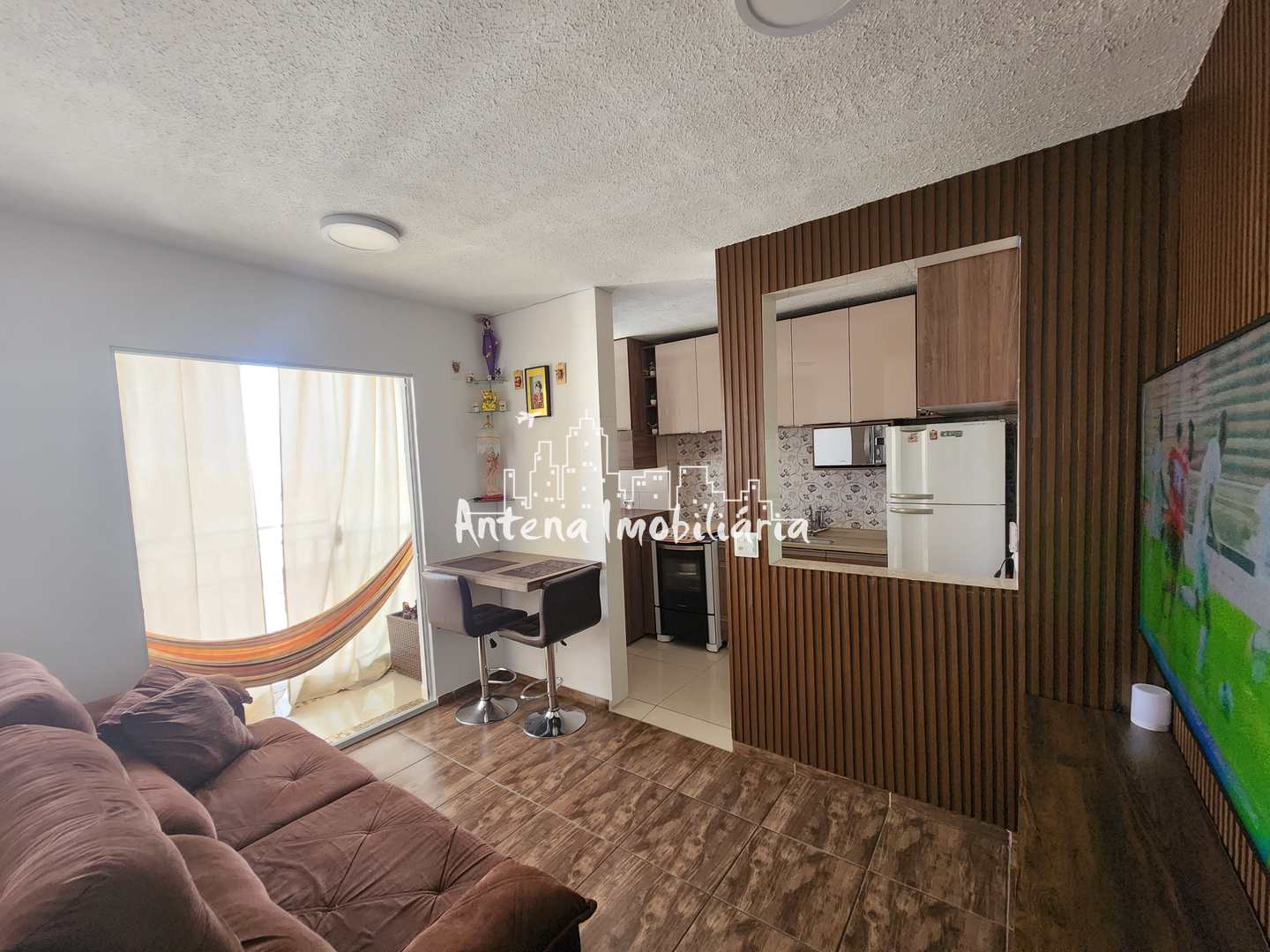 Apartamento à venda com 2 quartos, 50m² - Foto 2